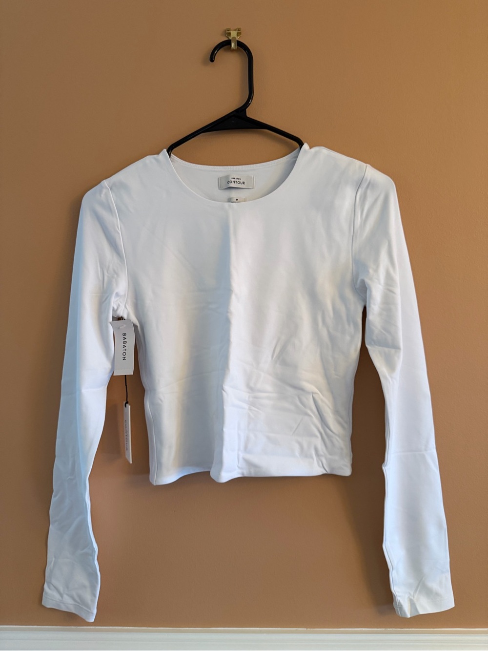 Aritzia Babaton White Long-Sleeve Crop Top